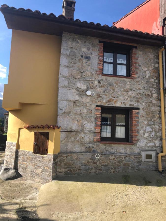 Vivienda Vacacional El Navariegu 1 Villanueva de Pria Exteriér fotografie